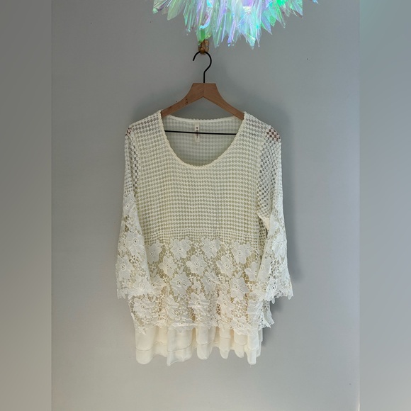 My Beloved Tops - Ethereal Whimsigoth Fairycore Floral Crochet Layered Top Blouse Size Large